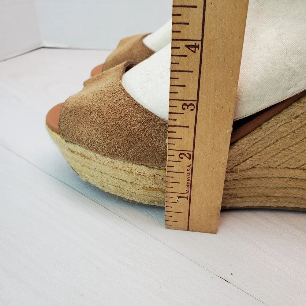 Dolce Vita DV Nude Suede Tan Leather Ankle Strap Wedge Espadrille Sandals Size 8